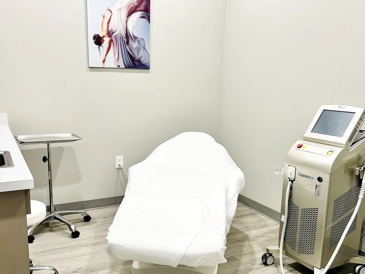 Laser treatment room